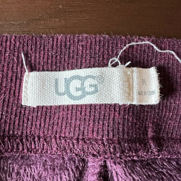 UGG women’s super soft lounge/sweatpants. Purple. Medium. - Picture 2 of 6